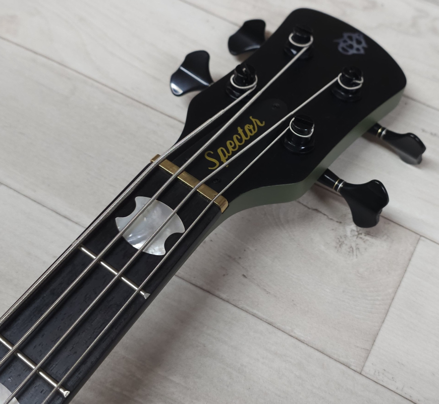 Spector Euro 4 Classic, Custom Color Olive Green Matte