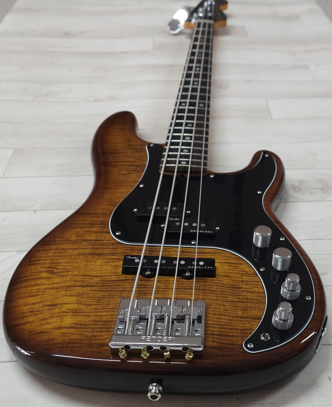 Fender Limited Edition American Ultra Precision Bass, Tigers Eye, 2nd Hand