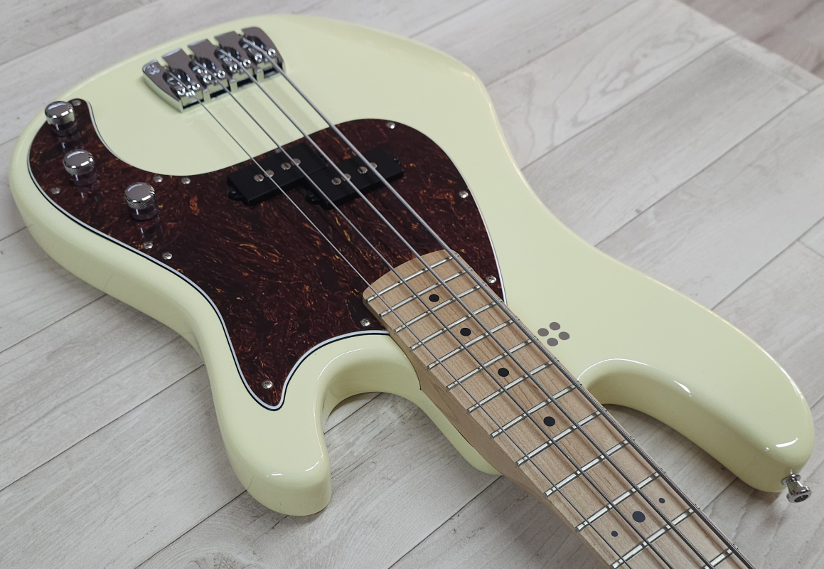 Sandberg California II VS4 Lionel Shortscale Greenline Custom, Highgloss Creme