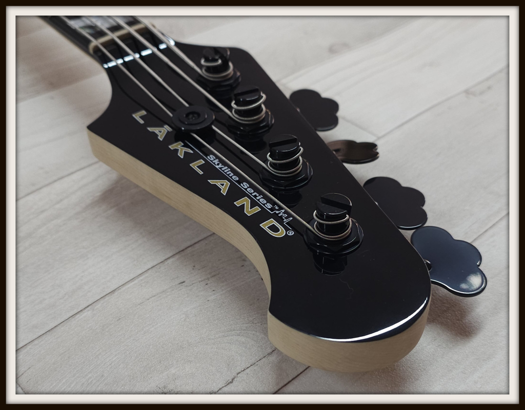 Lakland Skyline 44-64 Custom GZ Geezer Butler, Translucent Purple Gloss