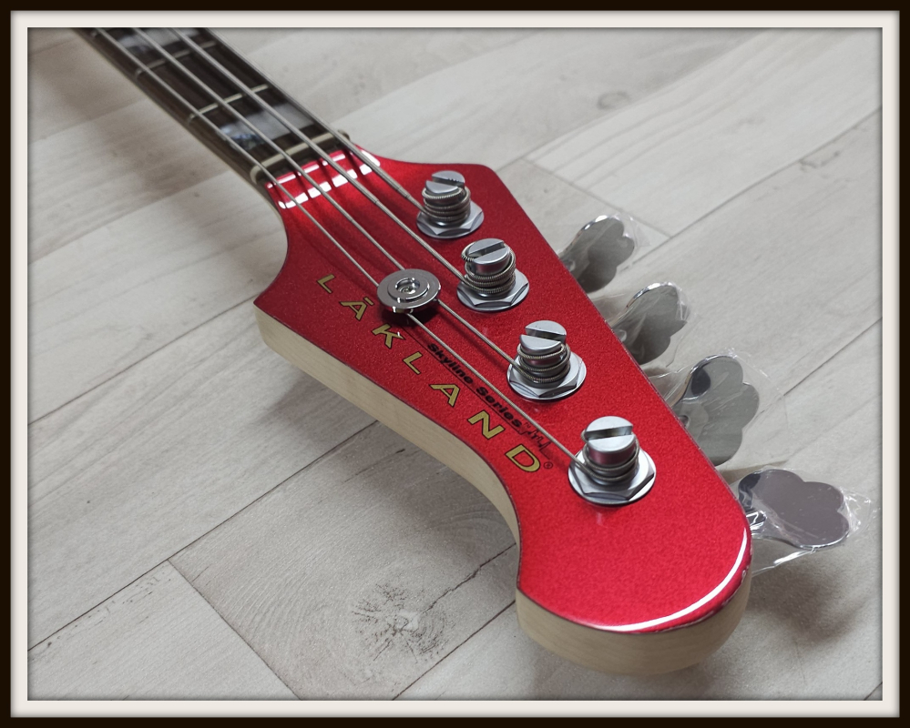 Lakland Skyline 44-64C Custom, Candy Apple Red Gloss
