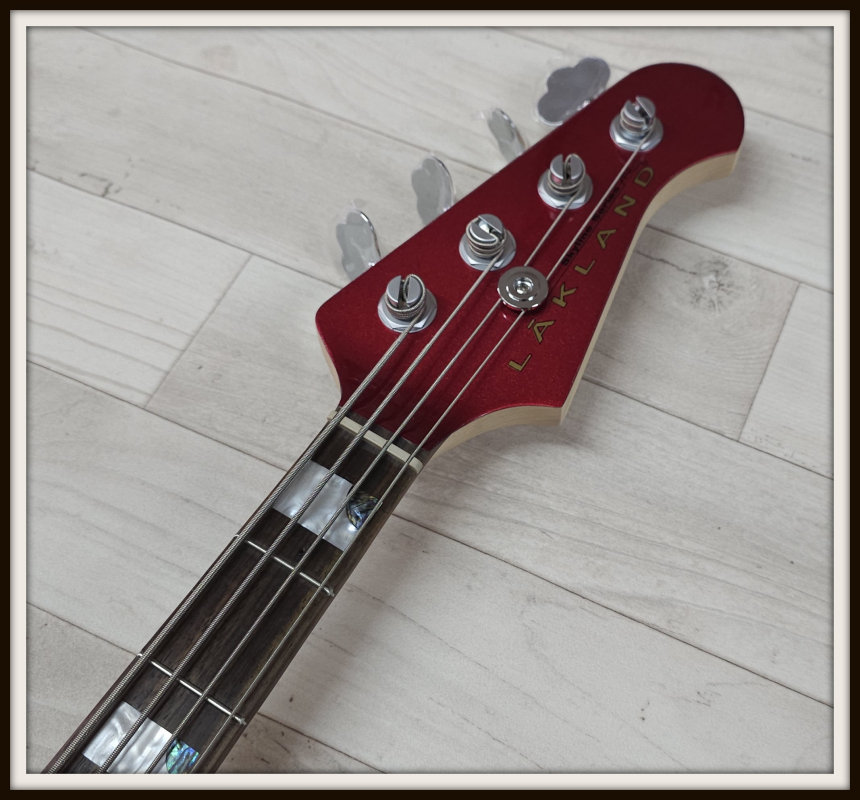 Lakland Skyline 44-64C Custom, Candy Apple Red Gloss