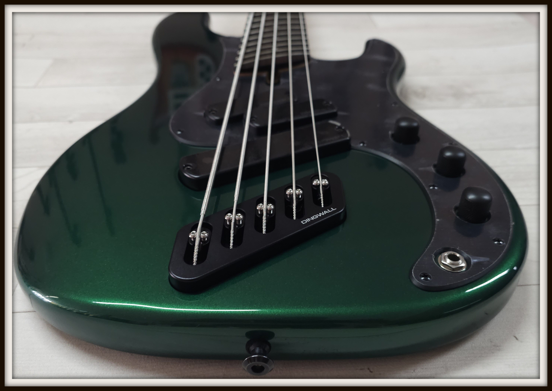 Dingwall SP1 5-String, Dark Candy Green