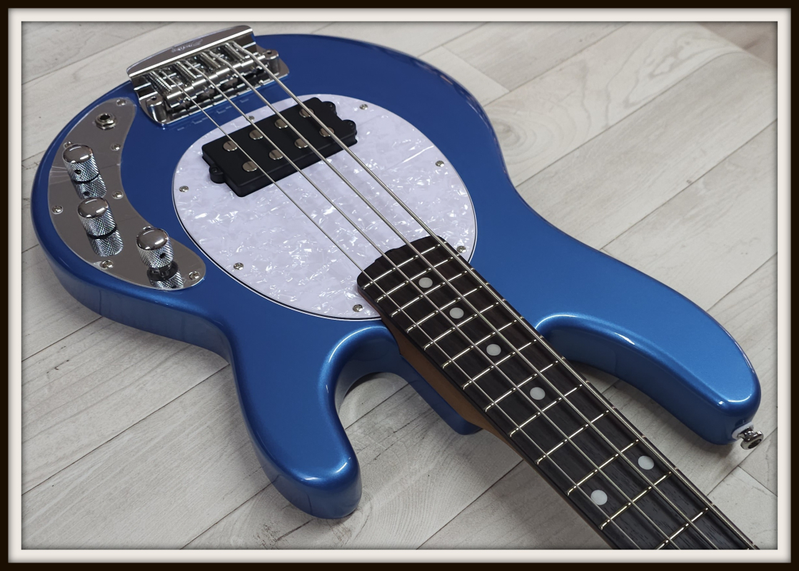 Sterling by Music Man Stingray SS4 Shortscale, Toluca Lake Blue
