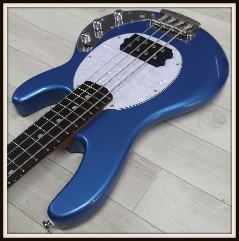Sterling by Music Man Stingray SS4 Shortscale, Toluca Lake Blue
