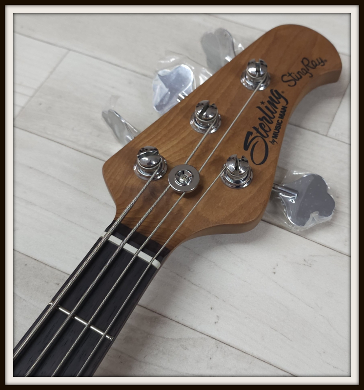 Sterling by Music Man Stingray SS4 Shortscale, Toluca Lake Blue