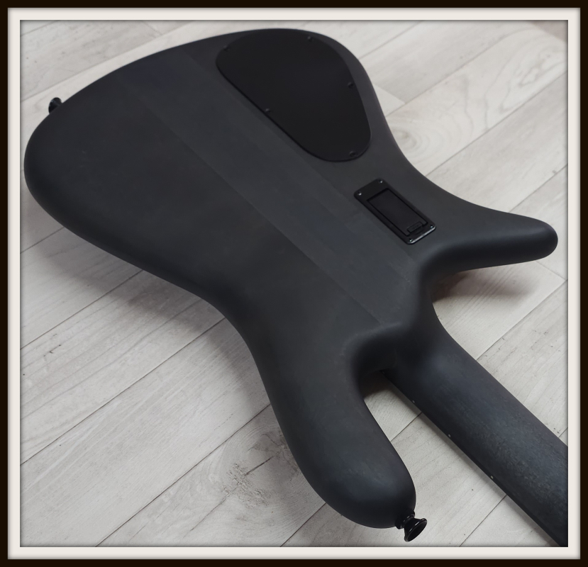 Spector Euro 4 LX Neck-Thru, Nightshade Matte