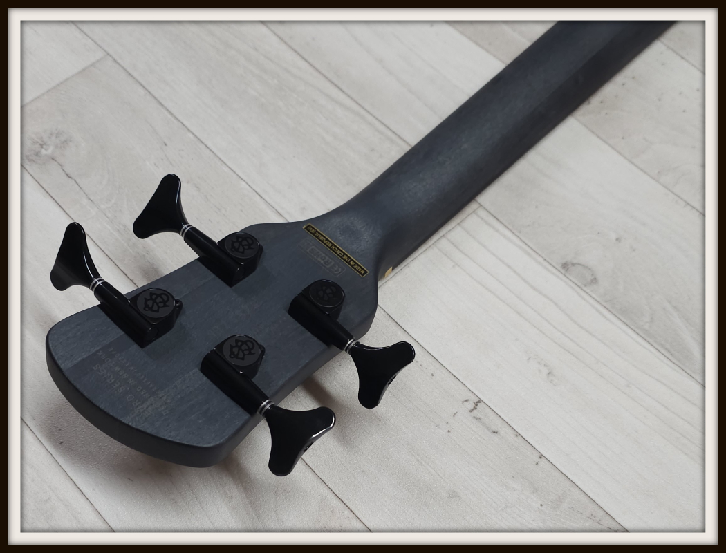 Spector Euro 4 LX Neck-Thru, Nightshade Matte