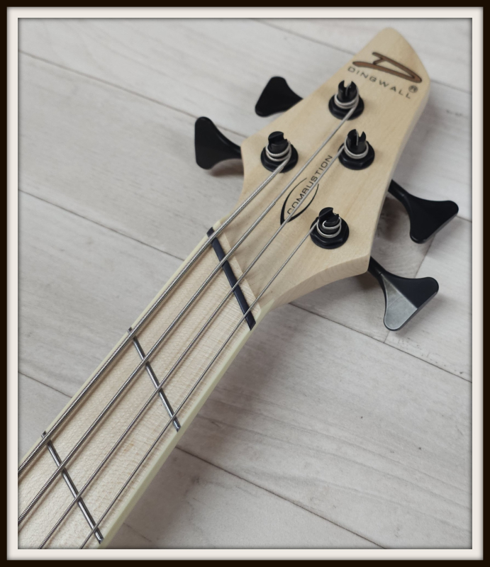 Dingwall Combustion CN3-UV4M 4-String Nashville, Ultraviolet Burst