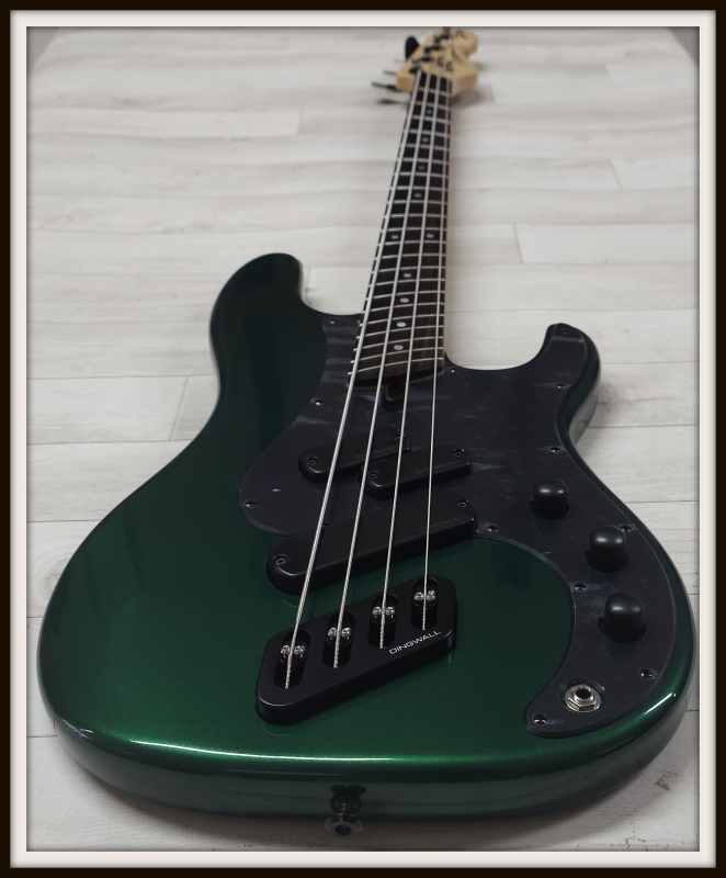 Dingwall SP1 4-String, Dark Candy Green