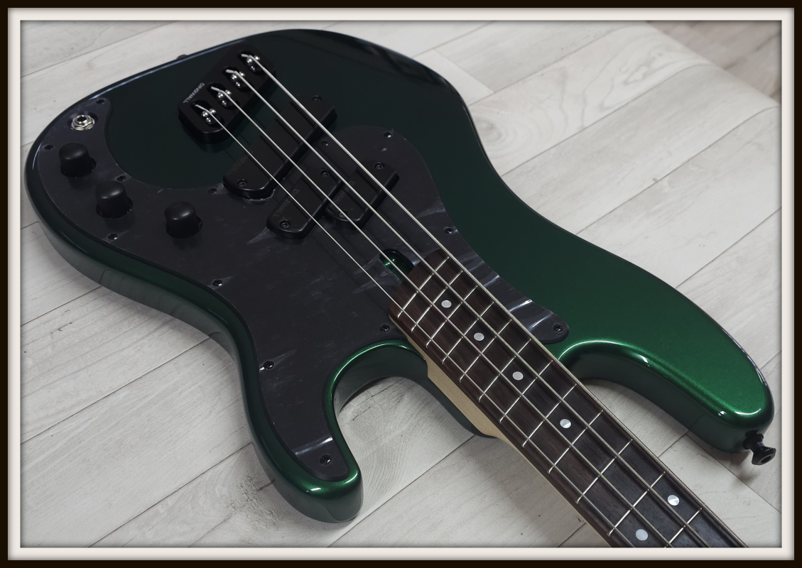 Dingwall SP1 4-String, Dark Candy Green
