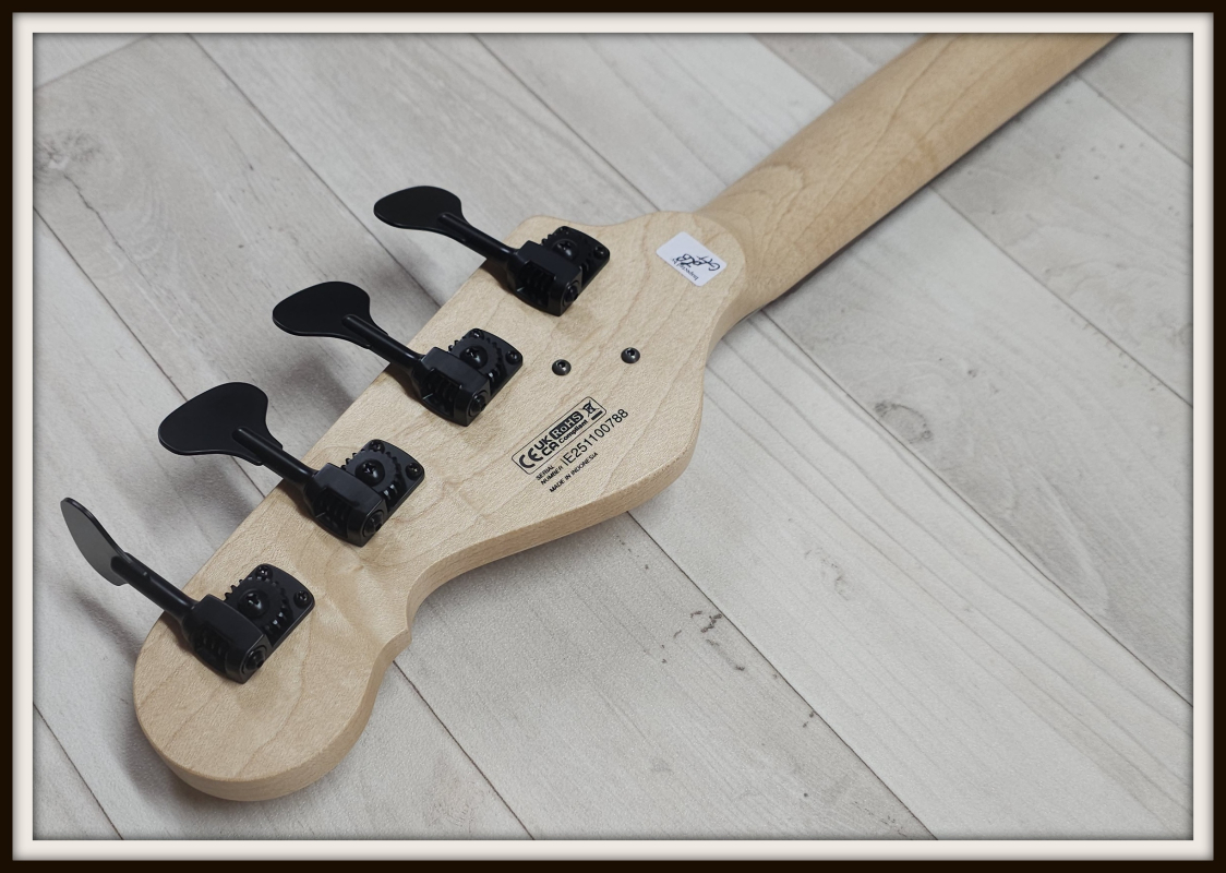 Dingwall SP1 4-String, Dark Candy Green