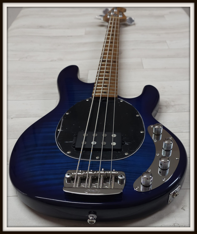 Sterling by Music Man StingRay Ray34 H FM, Neptune Blue