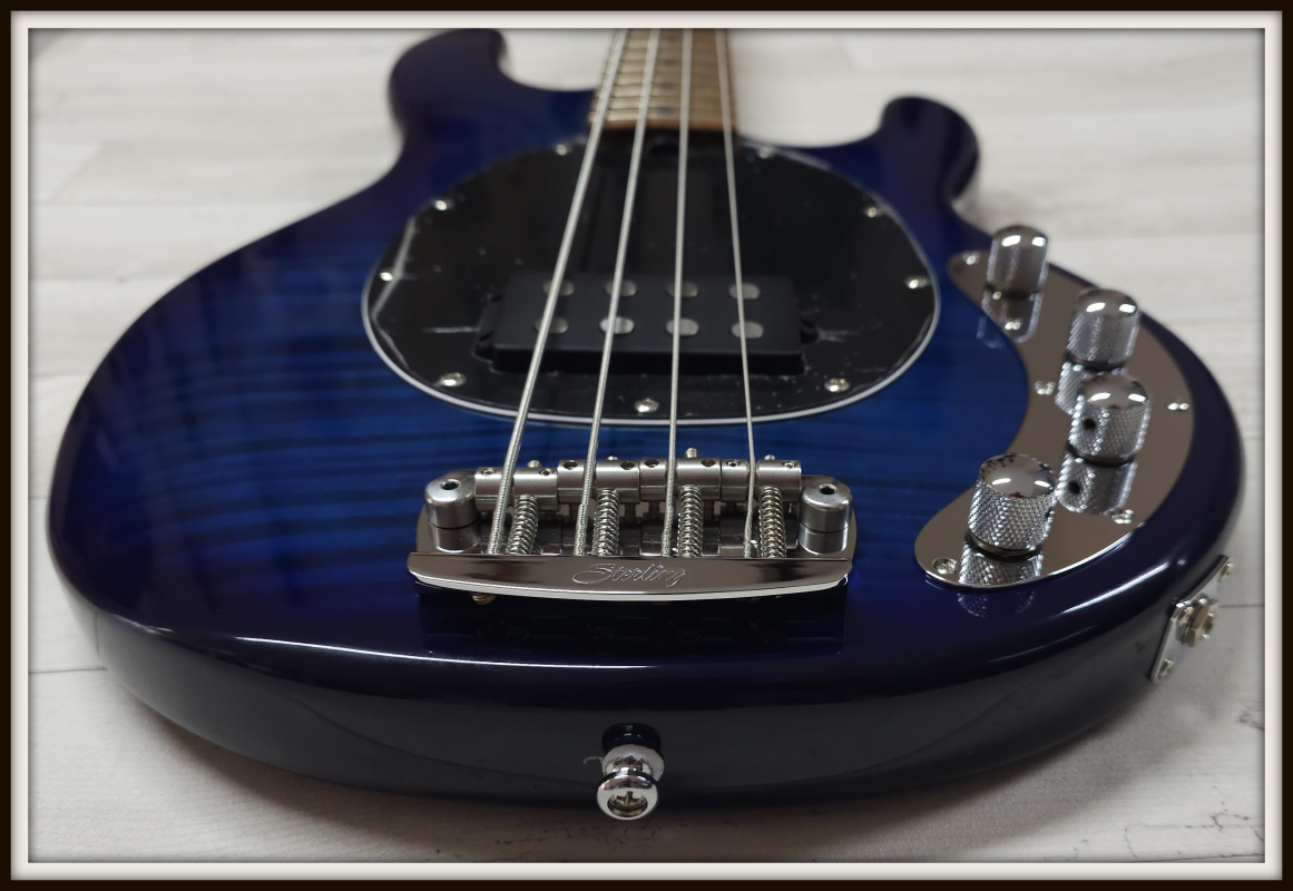 Sterling by Music Man StingRay Ray34 H FM, Neptune Blue