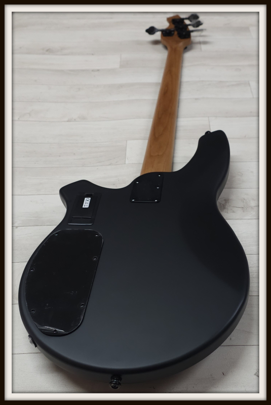 Sterling by Music Man Bongo 4, Stealth Black