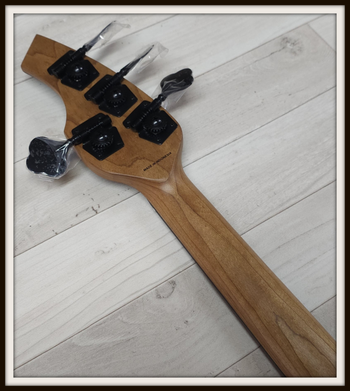 Sterling by Music Man Bongo 4, Stealth Black