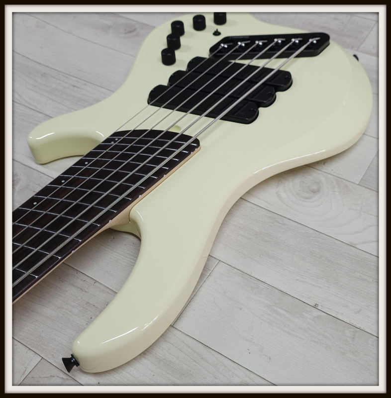 Dingwall Combustion Rosewood 6-String, Vintage White, Limited Edition