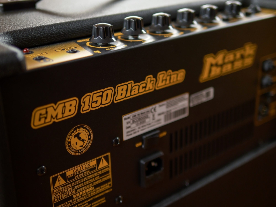Markbass CMB102 Black Line